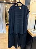 Textured Set in Black!
