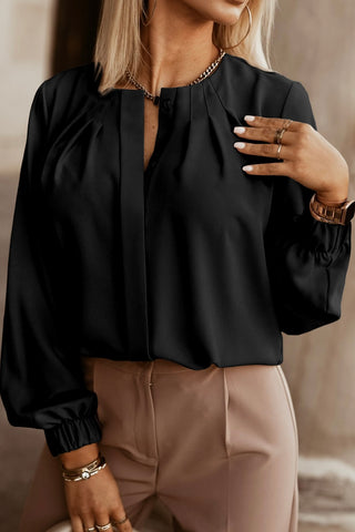 The Laurel Hill Top in Black!